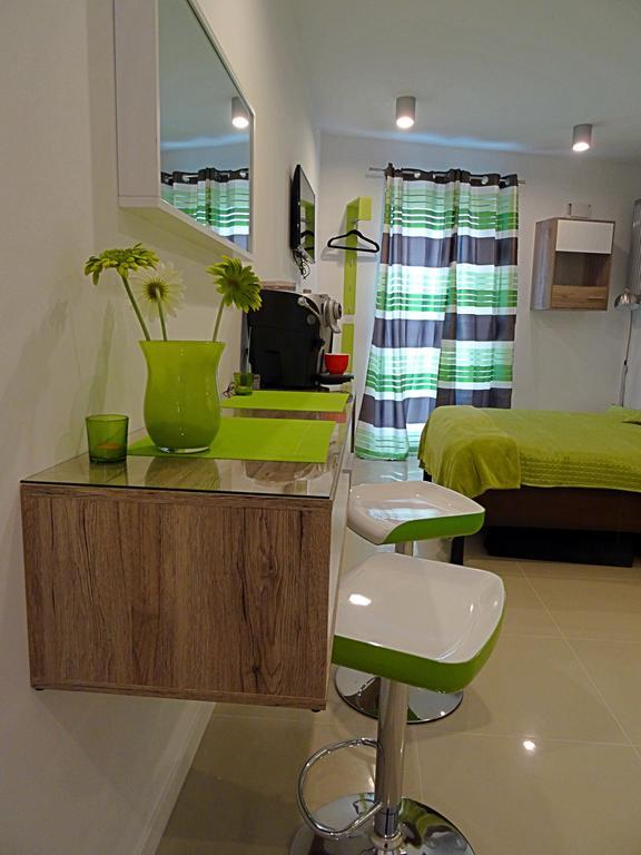 Apartamenty Metro Mlociny วอร์ซอ ห้อง รูปภาพ